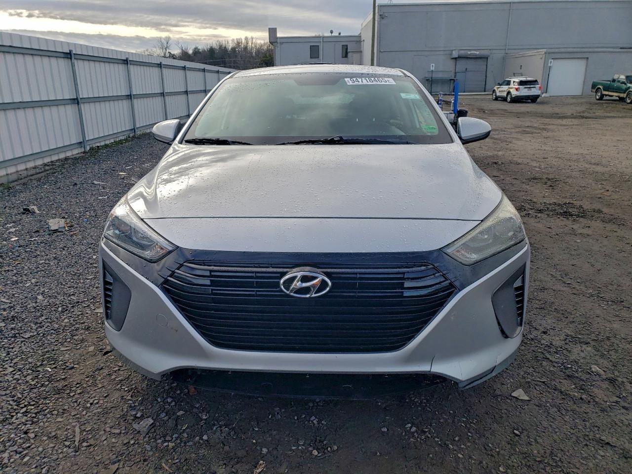 2017 HYUNDAI Ioniq