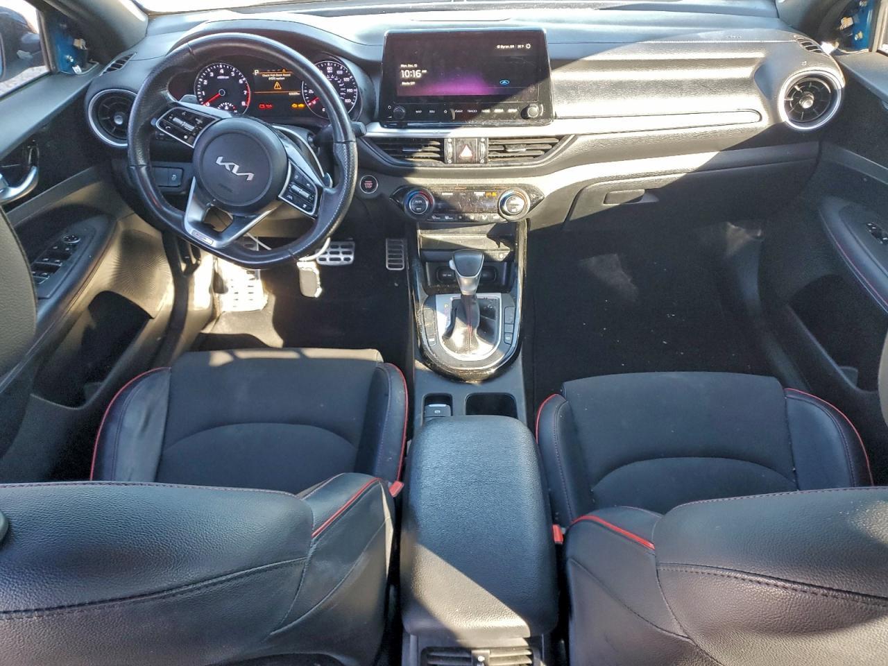 2023 KIA FORTE