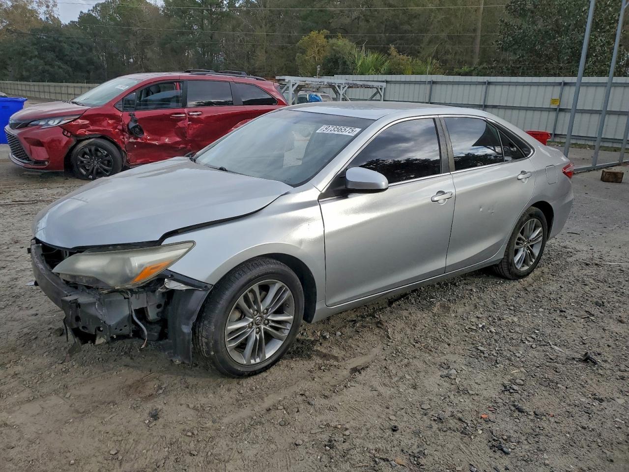 2015 TOYOTA CAMRY