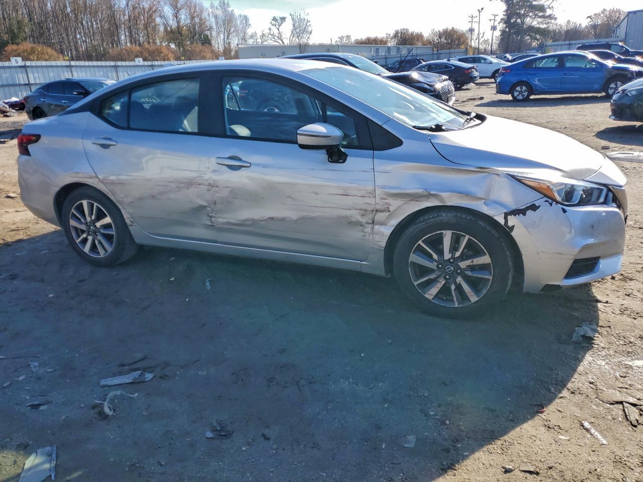 2020 NISSAN VERSA