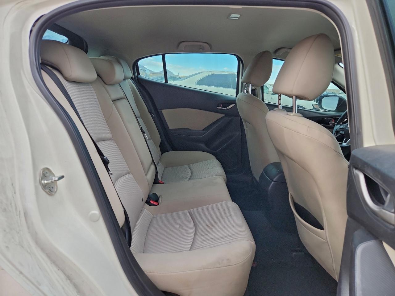 2014 MAZDA 3