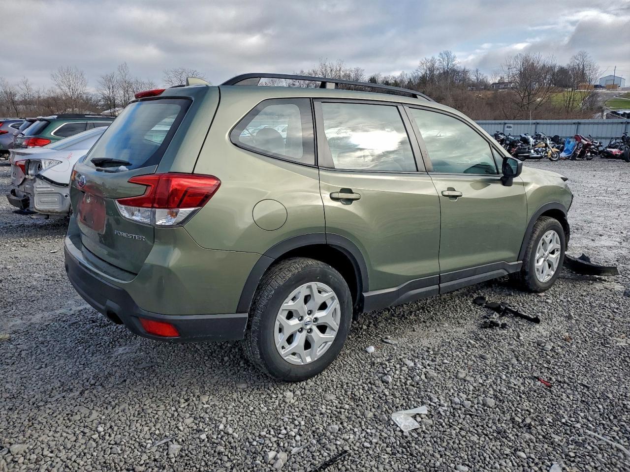 2021 SUBARU FORESTER