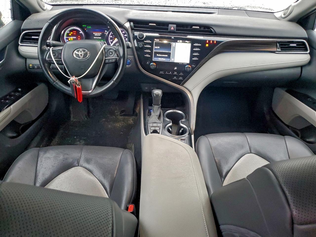2020 TOYOTA CAMRY