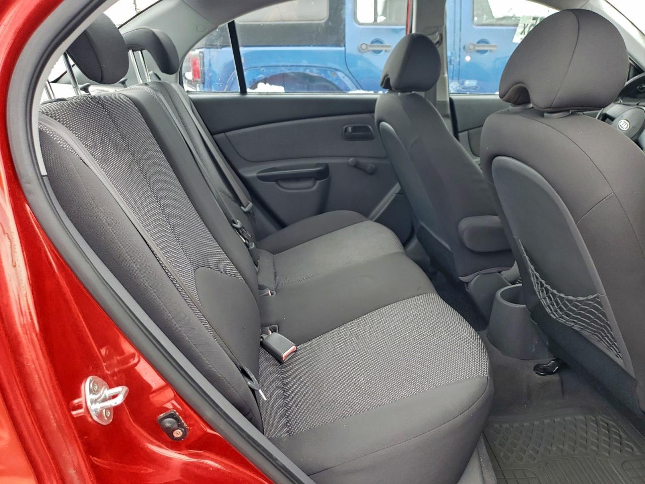 2011 KIA RIO