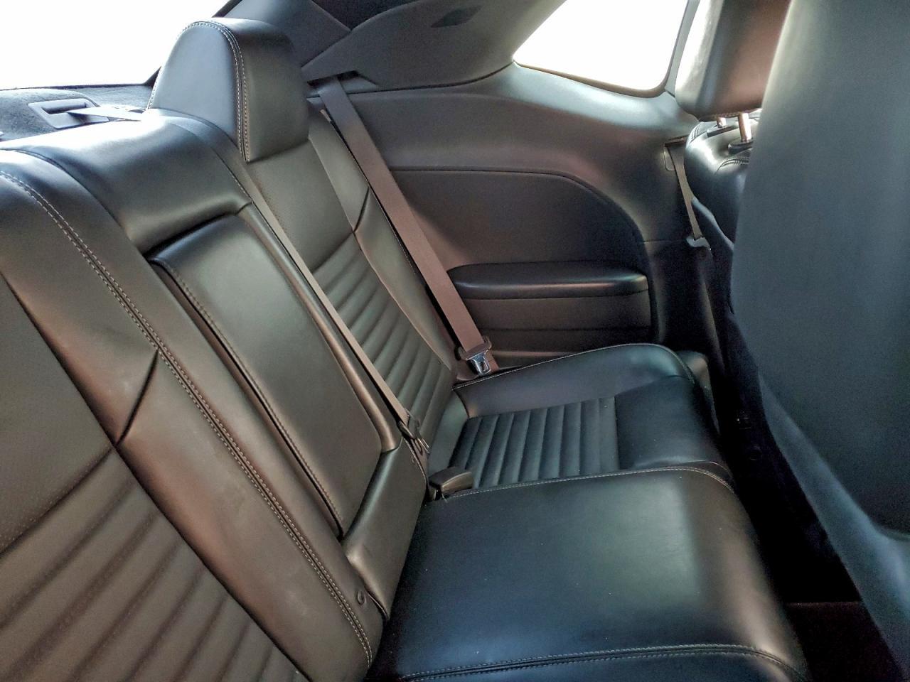2013 DODGE Challenger