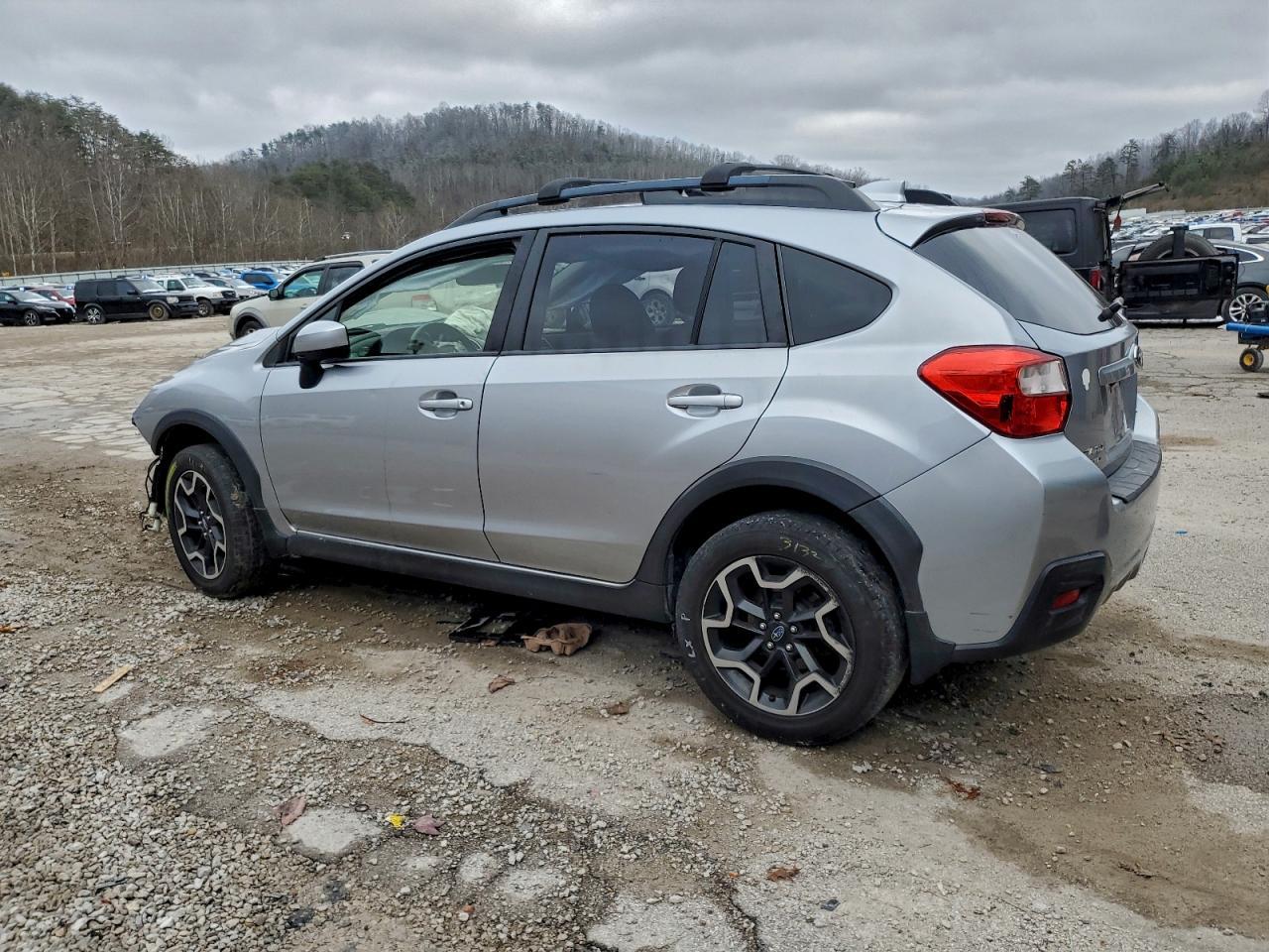 2016 SUBARU Crosstrek