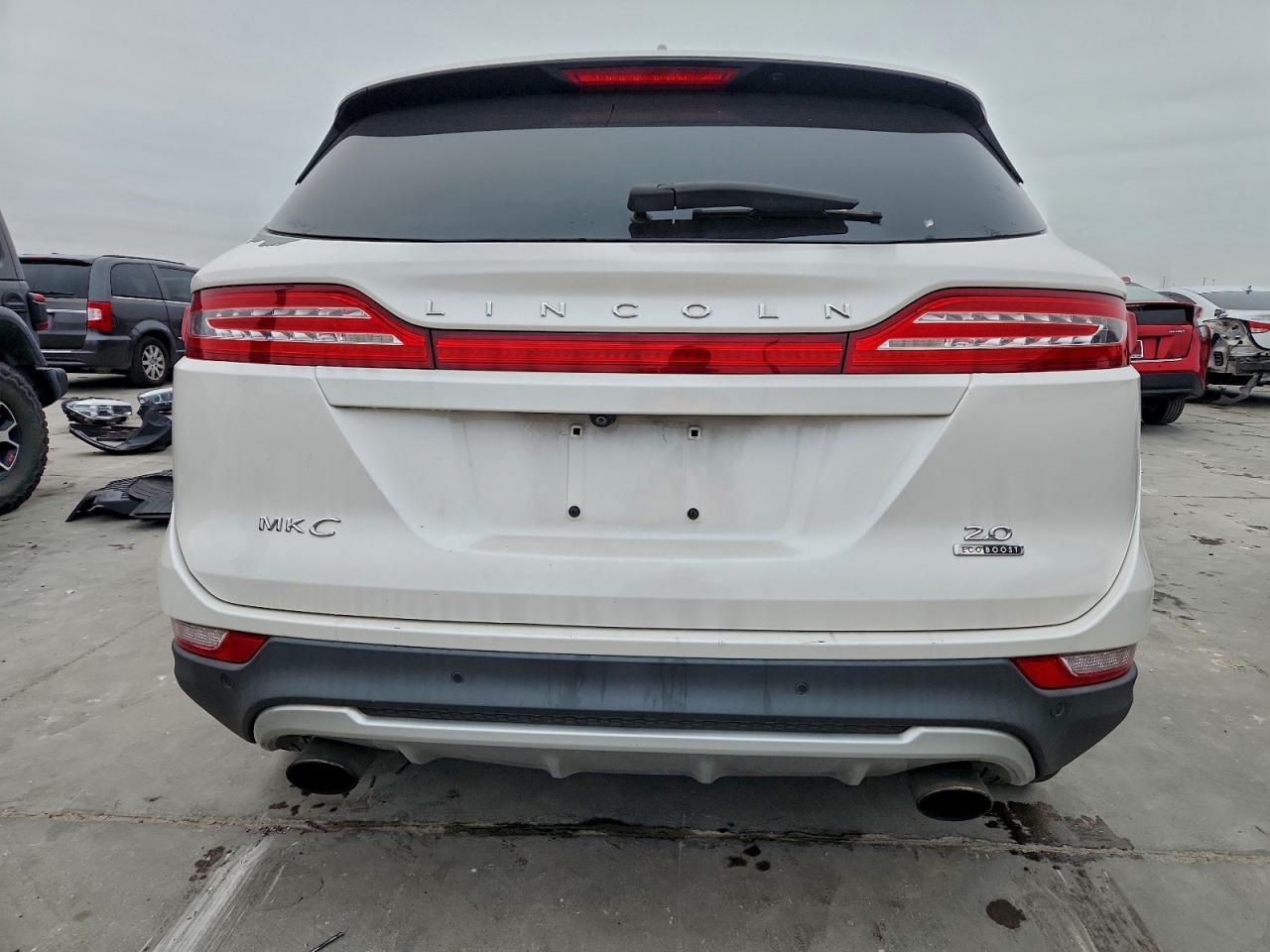 2016 LINCOLN MKC