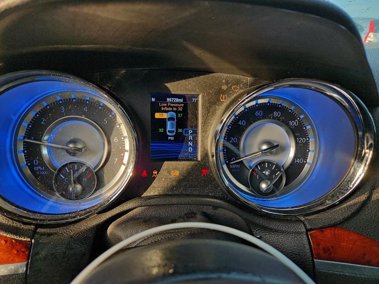 2014 CHRYSLER 300