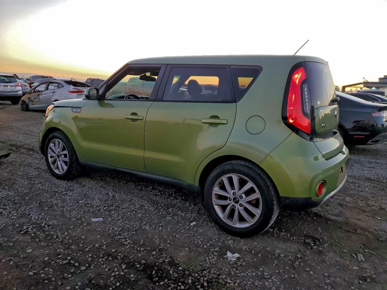 2017 KIA SOUL