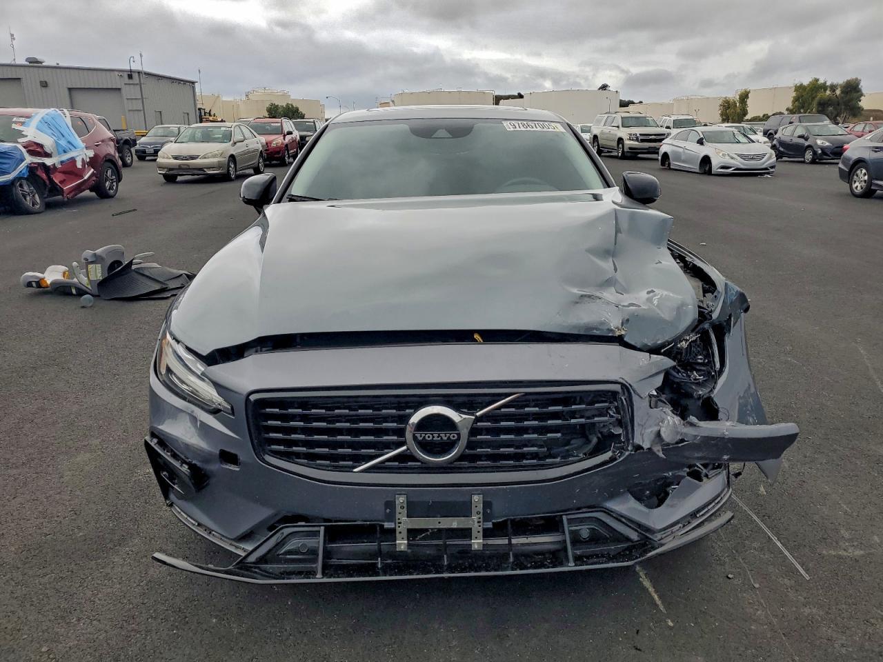 2021 VOLVO S60