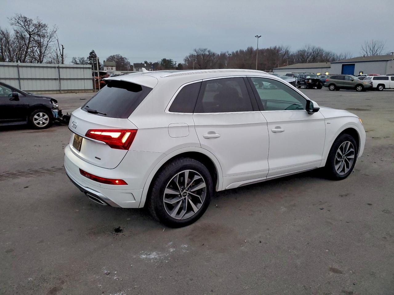 2023 AUDI Q5