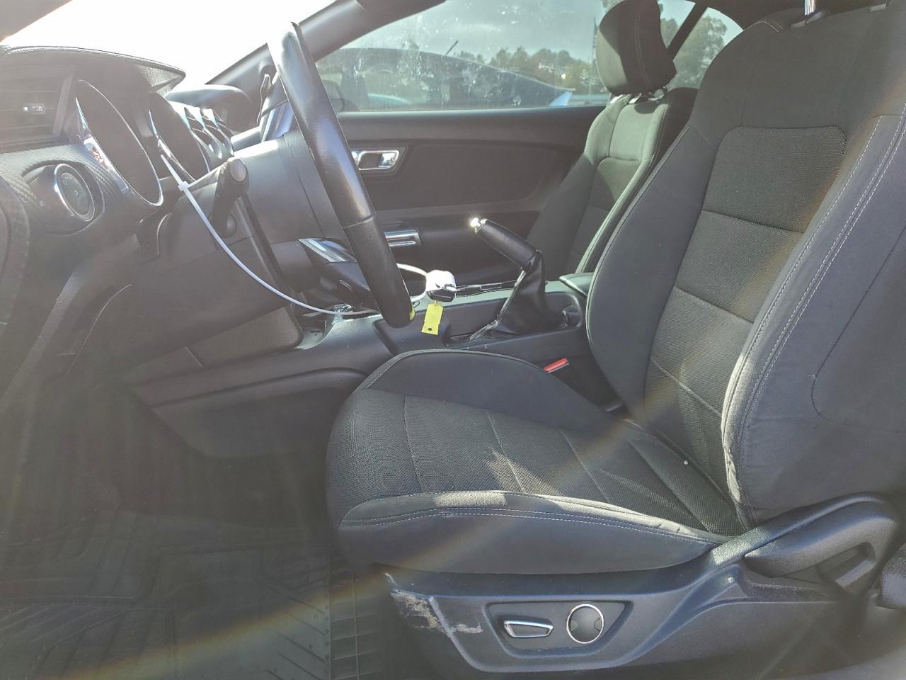 2015 FORD MUSTANG