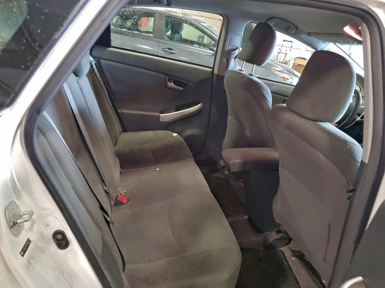 2011 TOYOTA PRIUS