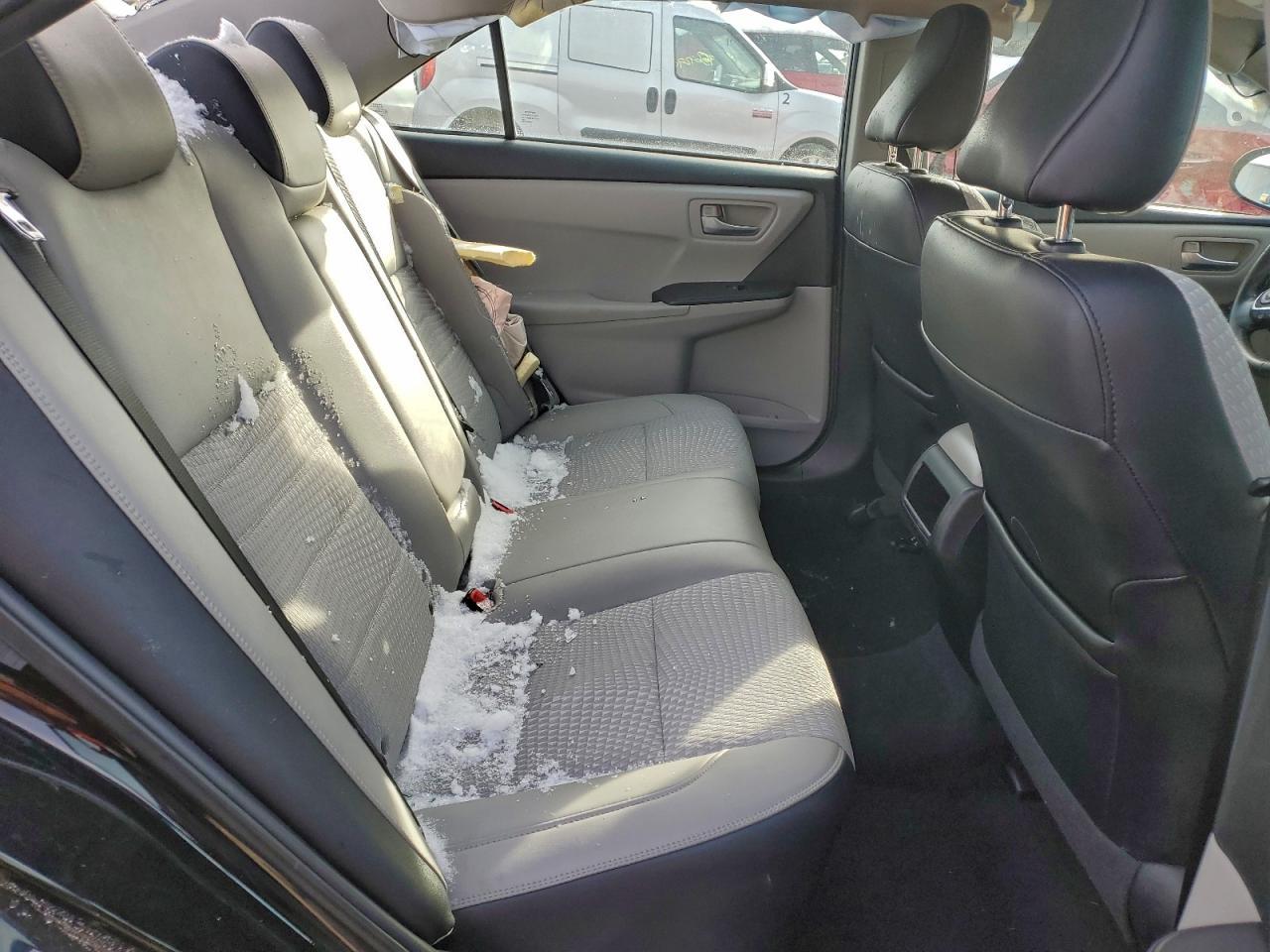 2015 TOYOTA CAMRY