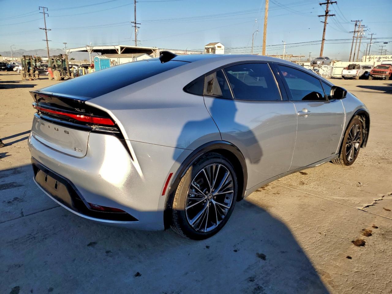 2023 TOYOTA PRIUS