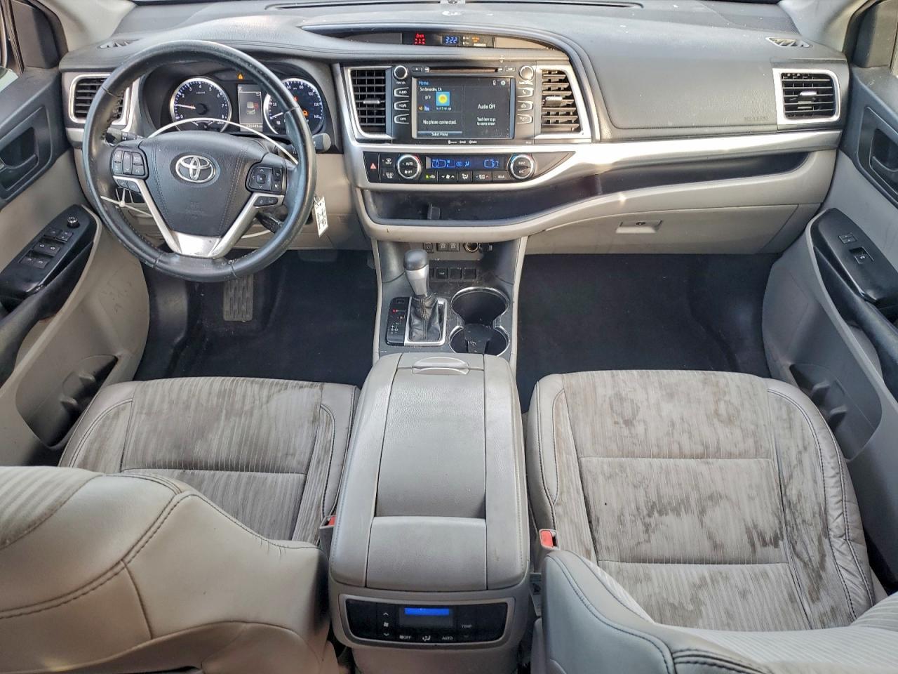 2017 TOYOTA HIGHLANDER