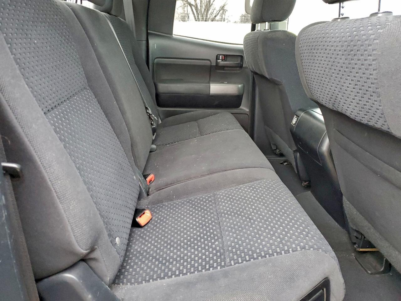 2012 TOYOTA TUNDRA