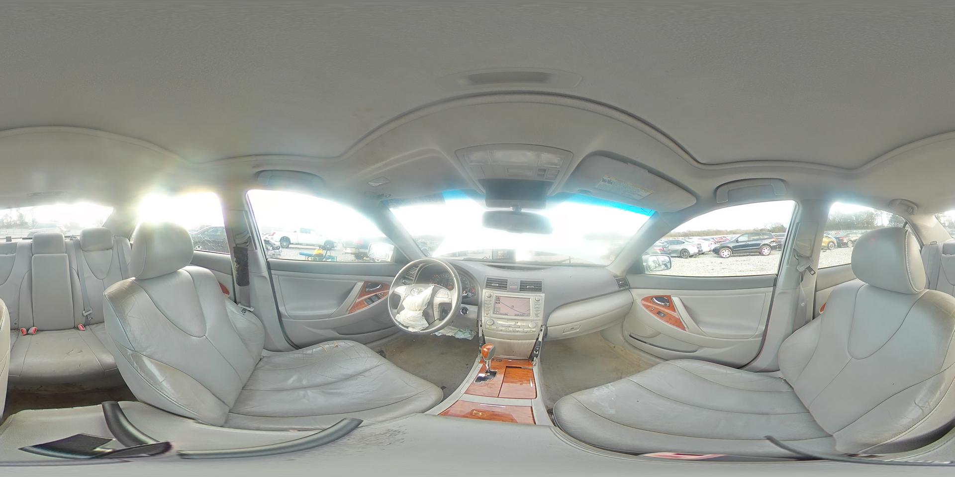 2010 TOYOTA CAMRY