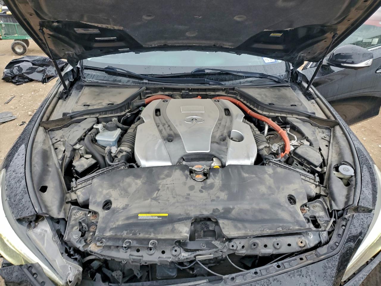 2014 INFINITI Q50