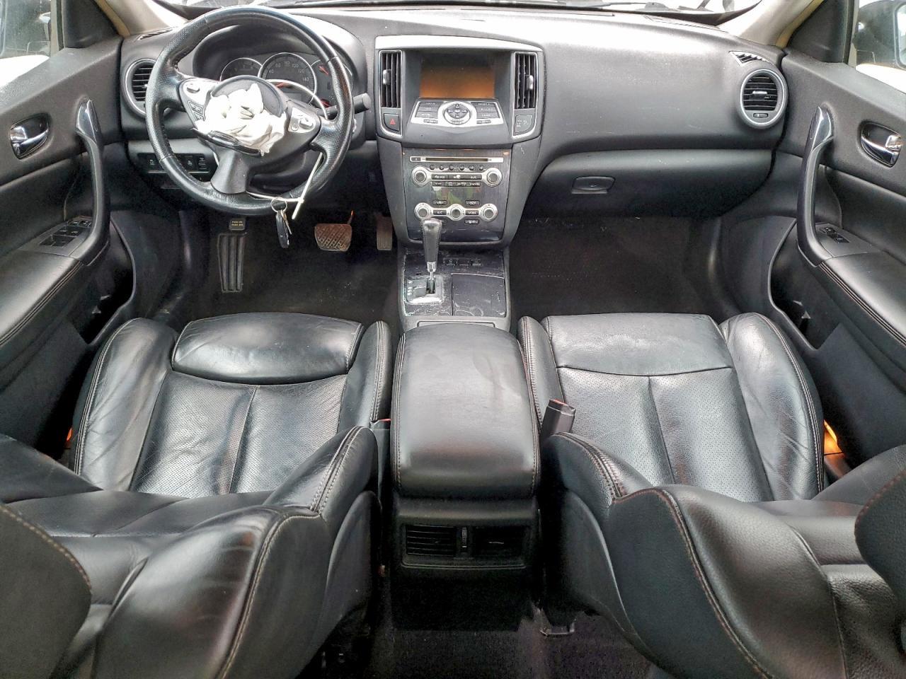 2014 NISSAN Maxima