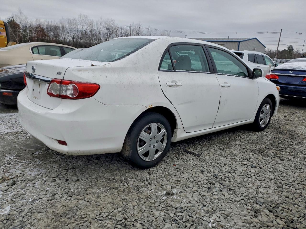 2011 TOYOTA COROLLA