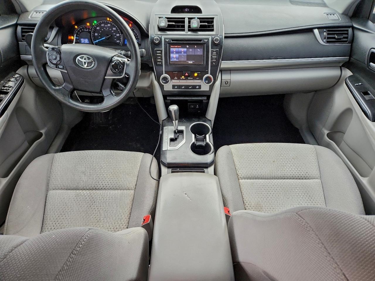 2014 TOYOTA CAMRY