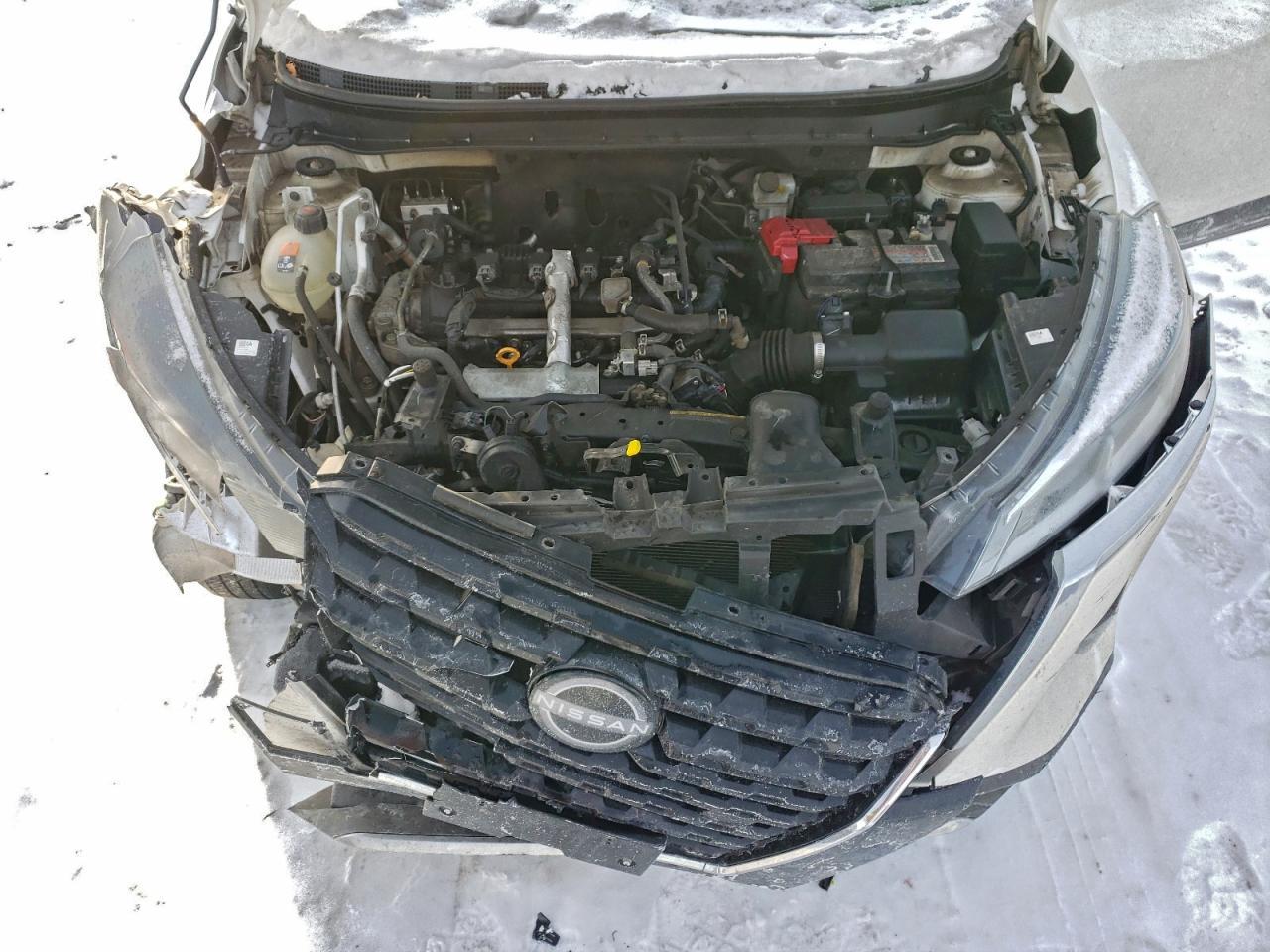 2024 NISSAN KICKS