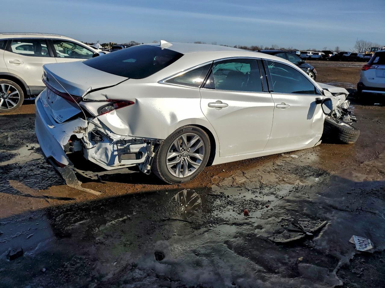 2022 TOYOTA Avalon