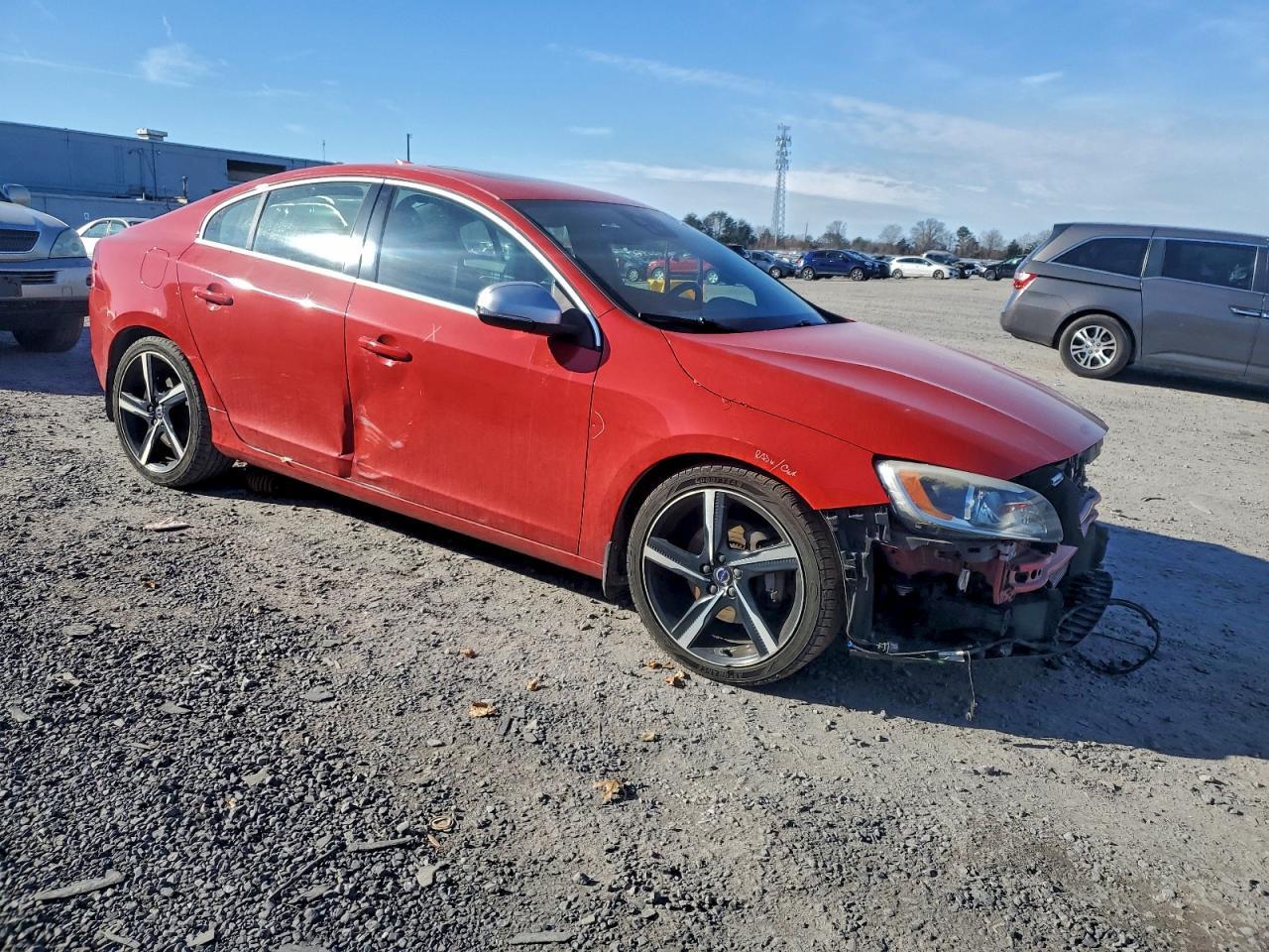 2016 VOLVO S60