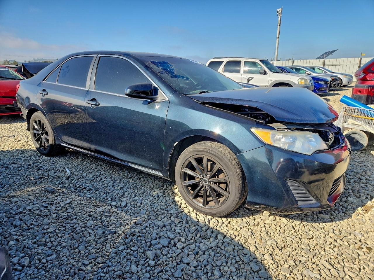 2014 TOYOTA CAMRY