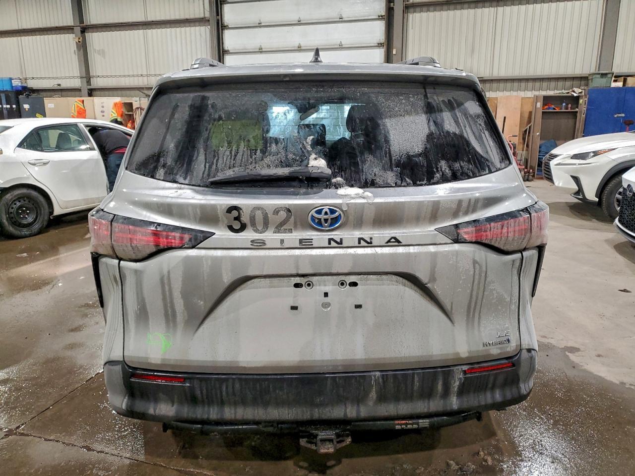 2022 TOYOTA SIENNA