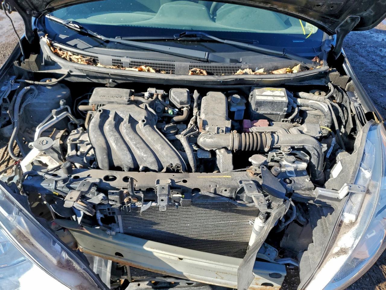 2015 NISSAN VERSA