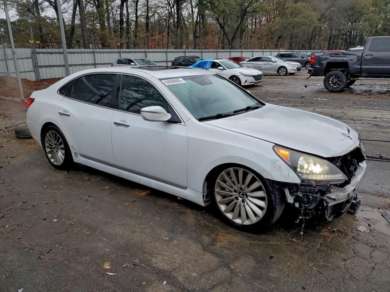 2015 HYUNDAI Equus