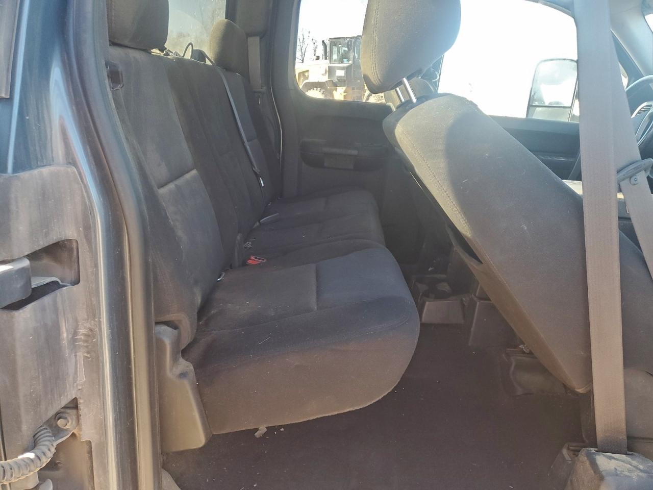 2010 CHEVROLET 2500