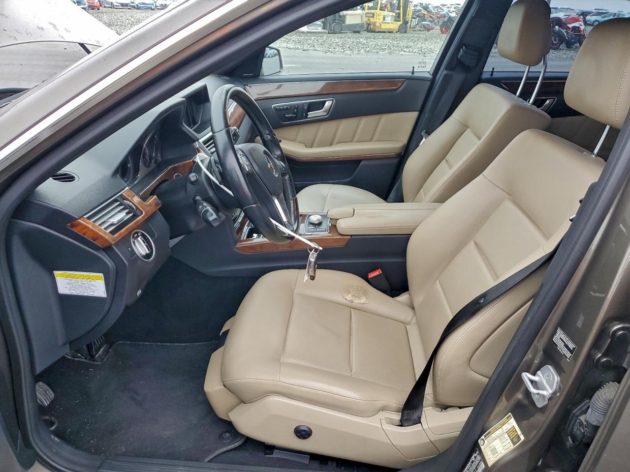 2012 MERCEDES-BENZ E-Class