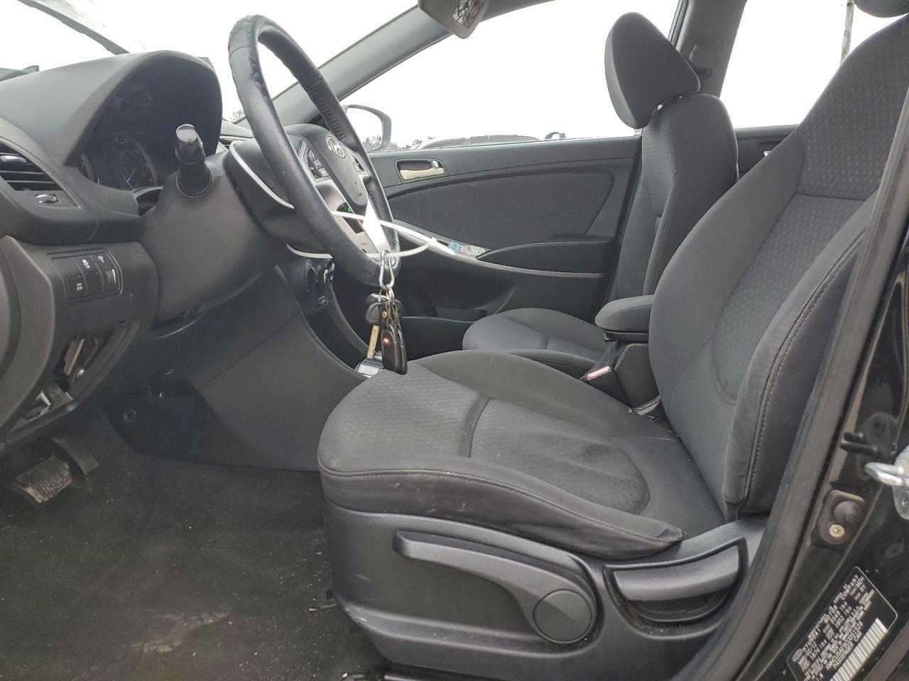 2012 HYUNDAI ACCENT