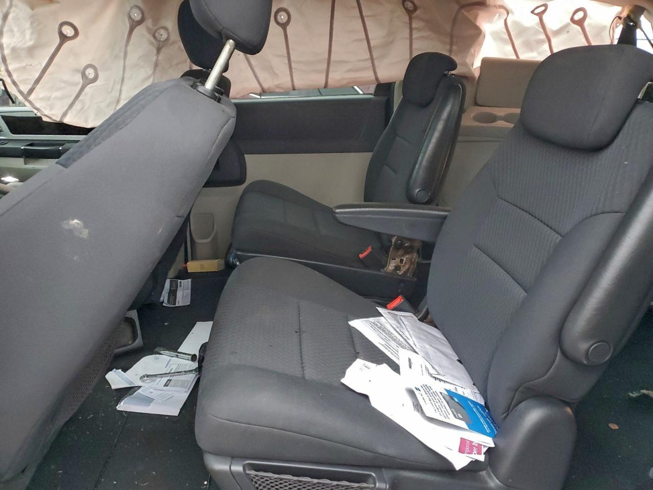 2010 DODGE GRAND CARAVAN