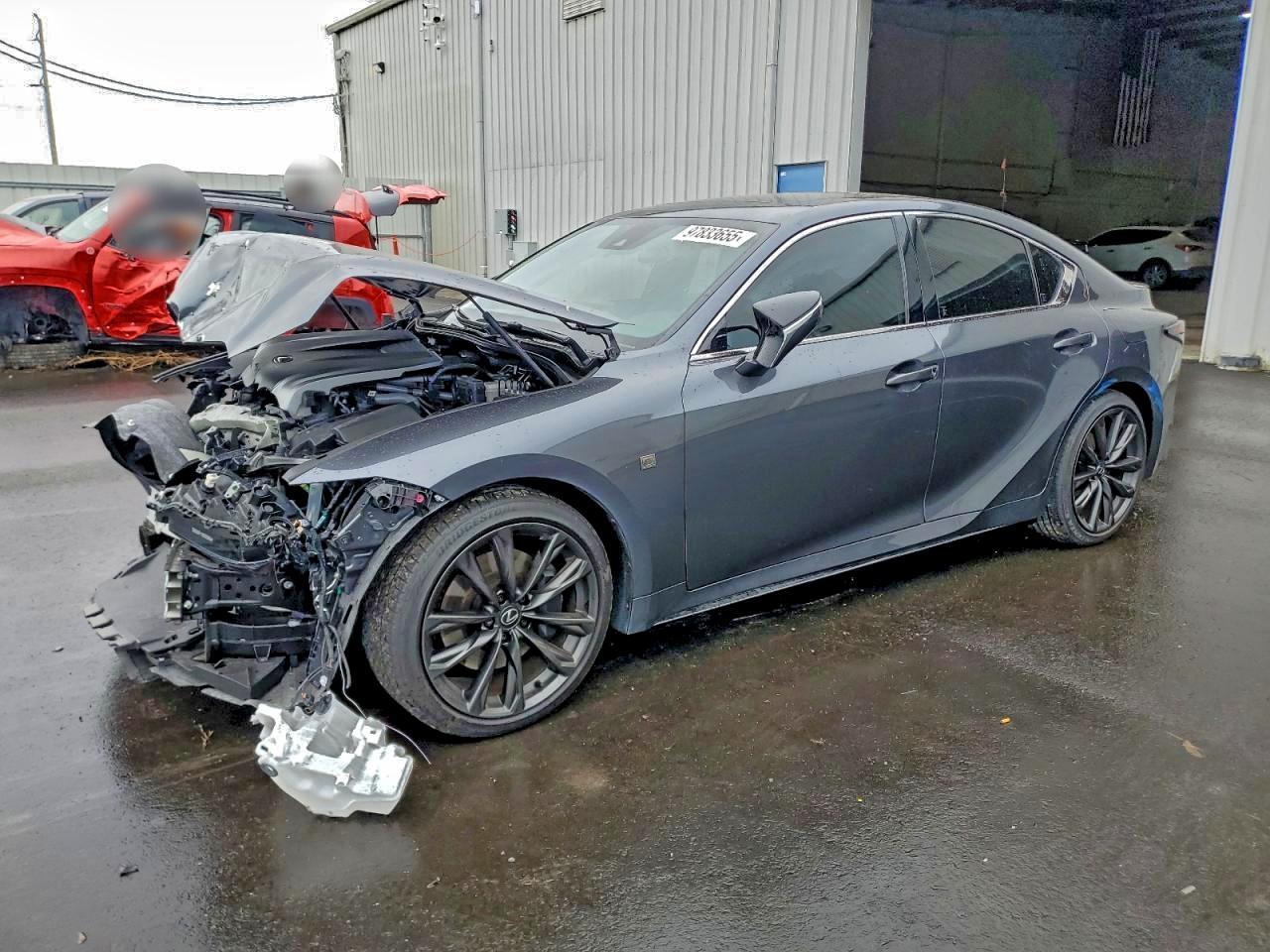 2025 LEXUS IS 350