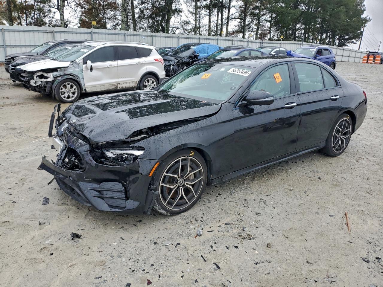 2022 MERCEDES-BENZ E-Class