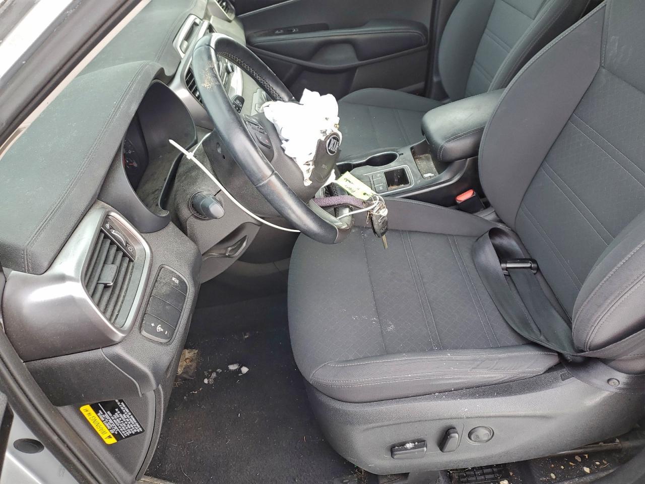 2016 KIA SORENTO