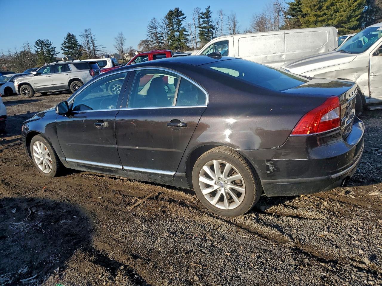 2015 VOLVO S80
