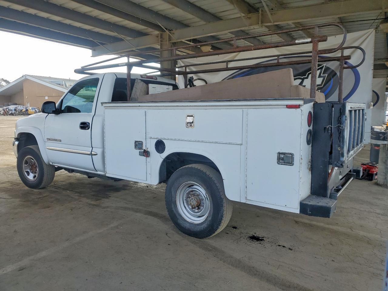 2003 GMC Sierra