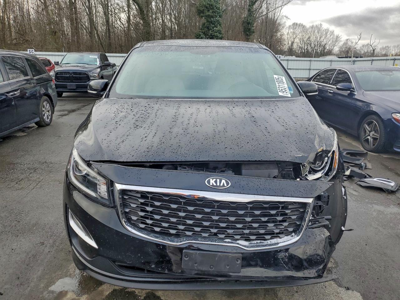 2021 KIA SEDONA