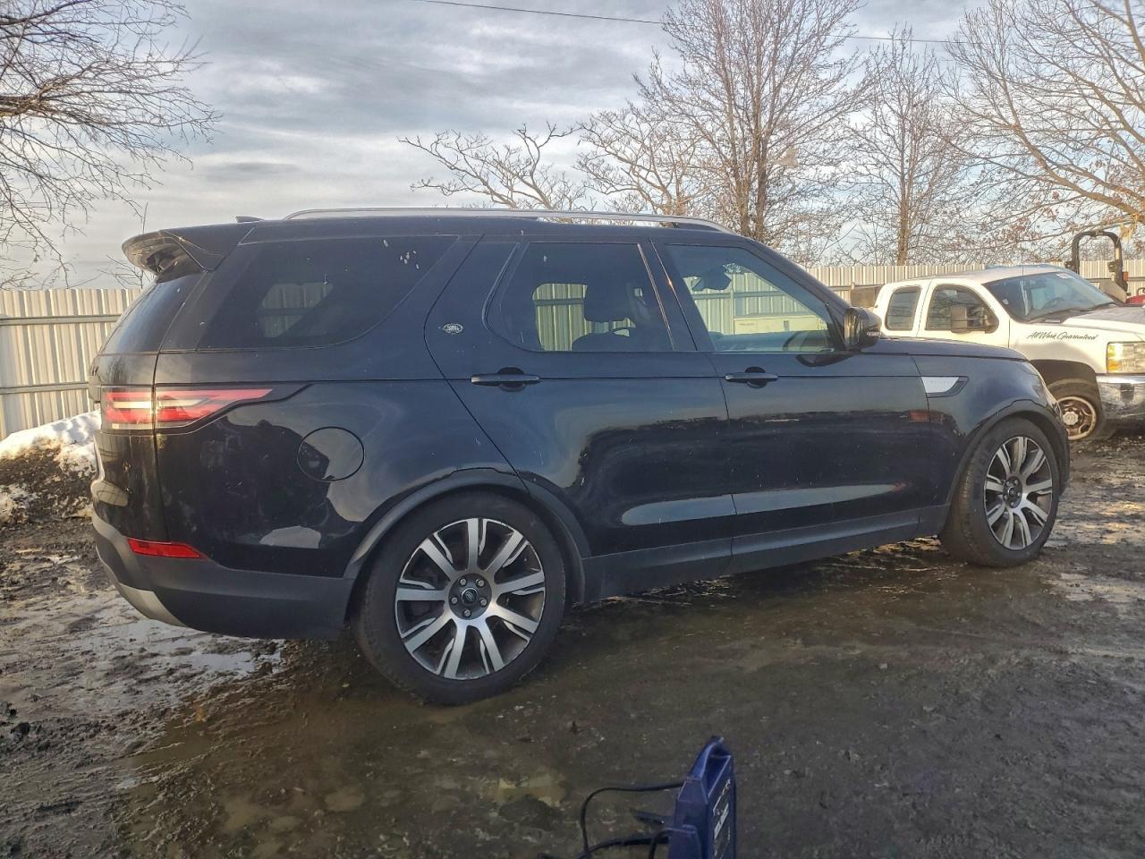 2017 LAND ROVER Discovery