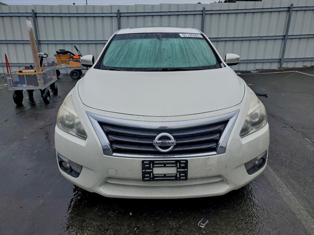 2015 NISSAN ALTIMA