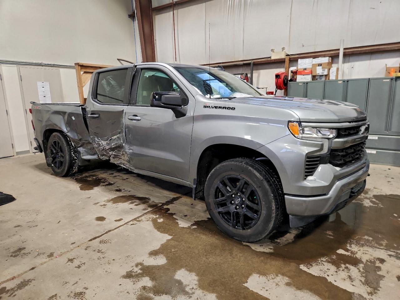 2024 CHEVROLET Silverado