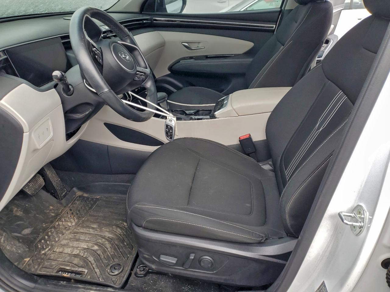 2022 HYUNDAI TUCSON