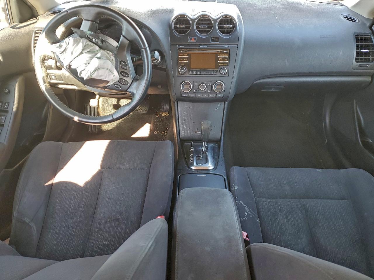 2012 NISSAN ALTIMA