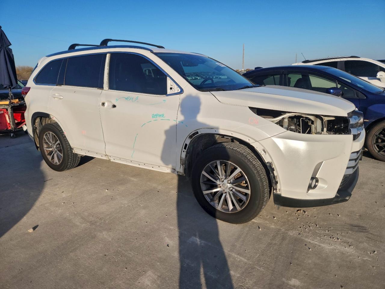 2018 TOYOTA HIGHLANDER