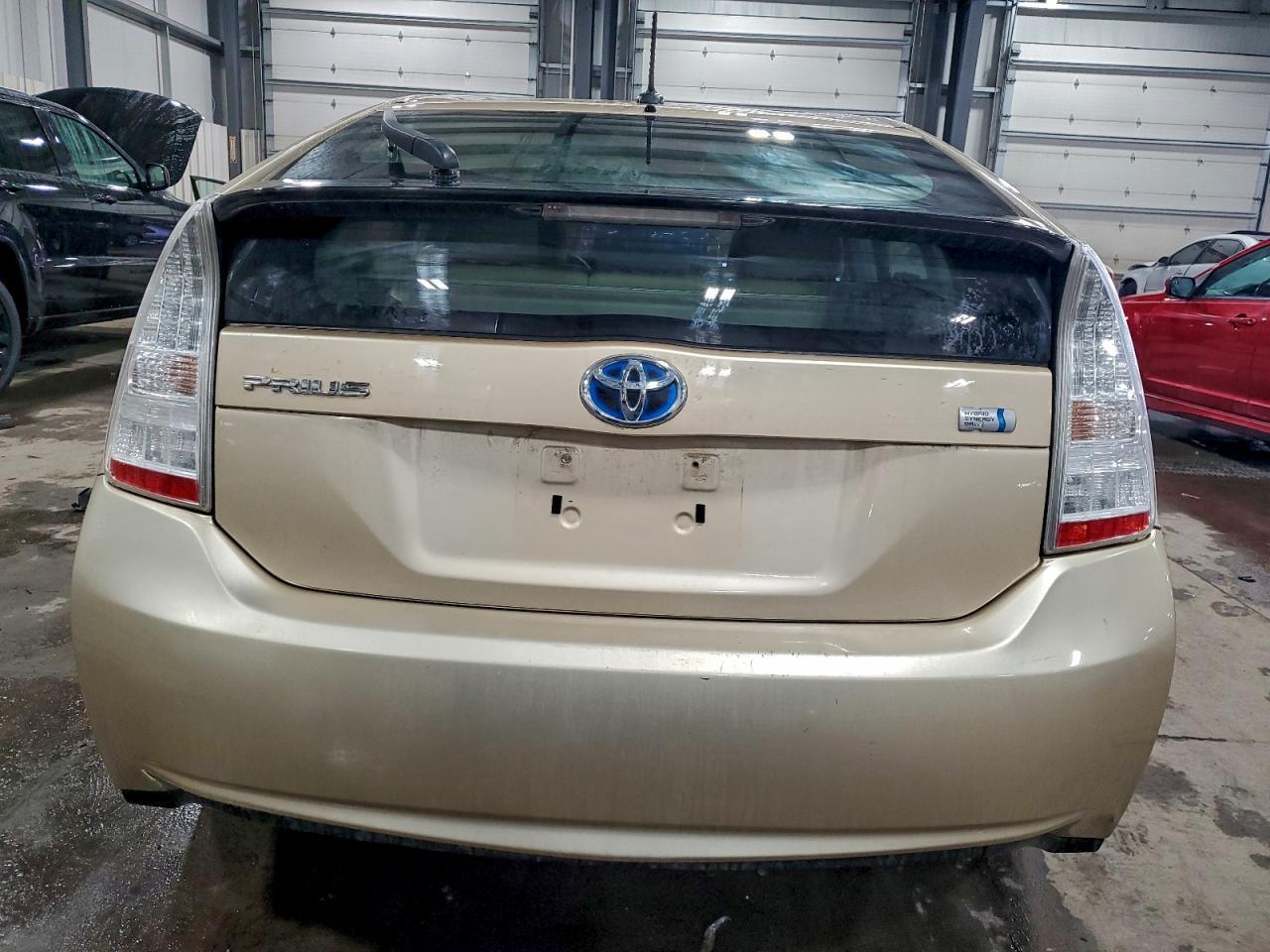 2010 TOYOTA PRIUS